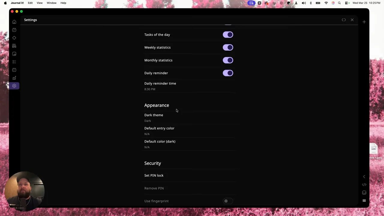 Journal it settings with dark theme enabled under Appearance